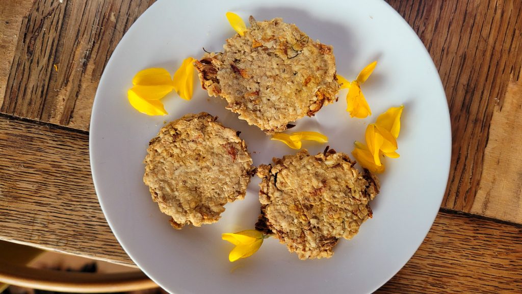 A plate of three gorse oatcakes